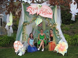 Pixie Hollow - I like the tent and sign space.. could make a great entrance to walk through instead of tent in.. Pixie Hollow Party, Pirate Fairy Party, Fairy Pirate, Pixie Party, Enchanted Forest Birthday, Tent Ideas, Fairy Garden Birthday Party, Pirate Fairy, Fairy Tea Parties