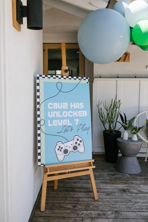 Video Games Birthday Party Ideas, Video Game Bday Party Ideas, Gaming Bday Party, Level 6 Birthday Party, Gaming Theme Party, Gamer Party Games, Video Games Party Ideas, 7th Birthday Ideas For Boys, 7th Birthday Boy Ideas