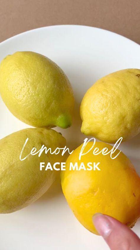 Nature's Glow Secret: Lemon and Honey DIY Face Mask! 🍋🍯✨ Harness the power of these natural ingredients for a rejuvenating skincare routine. With 3 tablespoons of raw honey and 5 tablespoons of dehydrated lemon skin, this homemade mask combines the brightening properties of lemon and the nourishing effects of honey. It's a perfect recipe for a refreshed and radiant complexion. Remember to patch test if you have any concerns about allergies. 🌿😊 #DIYSkincare #NaturalBeauty #GlowingComplexion # Lemon Mask, Lemon And Honey, Lemon Skin, Honey Diy, Homemade Mask, Diy Skincare, Lemon Peel, Glowing Complexion, Raw Honey