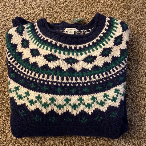 100% Lambswool Ll Bean Sweater! Super Cute Navy Sweater With White And Green Detailing. Nwt L L Bean Aesthetic, Granola Girl Sweater, Ll Bean Outfit, Granola Sweater, Thrift Inspiration, Goal Aesthetic, Granola Outfits, Christmas Sweater Outfits, Straight Fashion