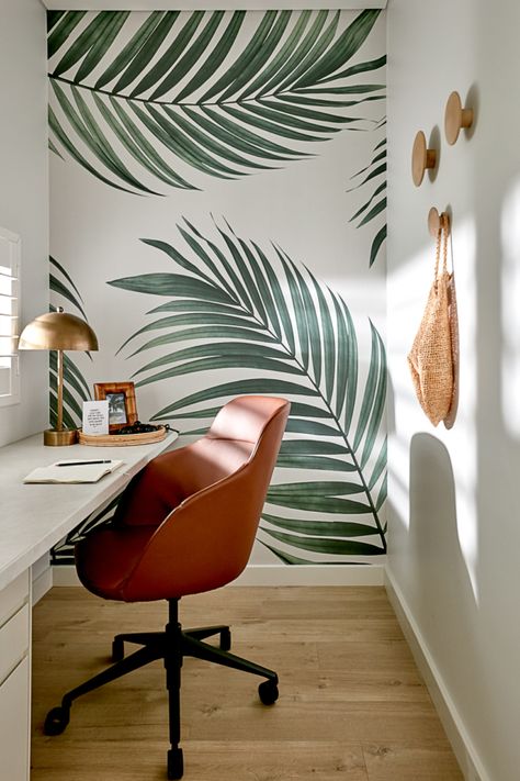 Diy Wall Painting, Wall Painting Decor, Wall Paint Designs, Home Tips, Home Magazine, Work From Home Tips, Leaf Wallpaper, House And Home Magazine, Palm Leaf