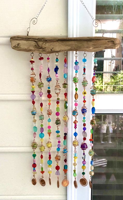 Bead Projects Crafts, Glass Bead Suncatcher Diy, Bead Suncatcher Diy, Bead Wind Chimes, Driftwood Suncatcher, Glass Bead Suncatcher, Bead Suncatcher, Crystal Suncatchers Diy, Wooden Wind Chimes