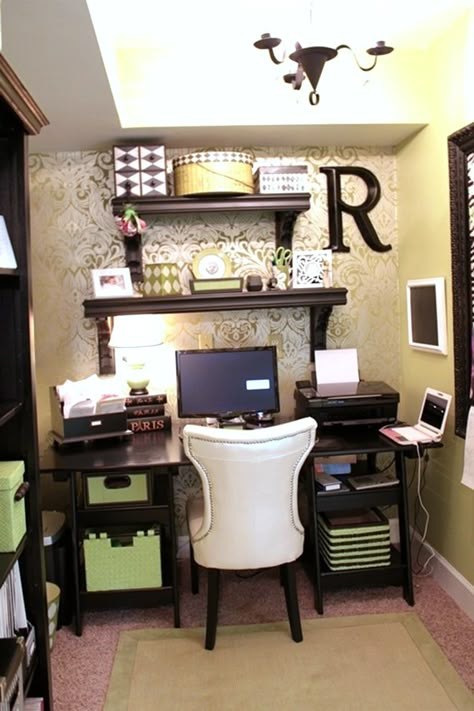 office In Closet Office, Walk In Closet Office, Closet Office Ideas, Writing Nook, Hallway Room, Lovely Letter, Home Office Ideas For Women, Office Closet, Office Idea