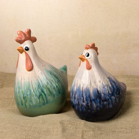 Pottery Chicken, Chicken Pottery Ideas, Air Dry Clay Chicken, Chicken Pottery, Chicken Ceramic, Pottery Chickens Clay, Clay Chickens Sculpture, Ceramic Chickens Hens, Ceramic Pottery Rooster