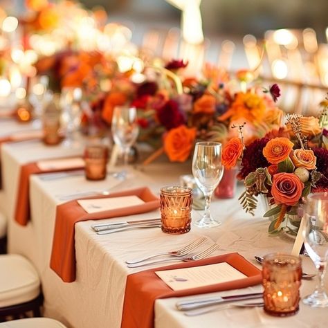 A collection of Summer wedding tablescapes to help inspire your Summer wedding. From coastal to rustic, boho, and so many more. There is a wedding tablescape for everyone. Wedding Fall Table Setting, Fall Wedding Simple Table Decor, Fall Rehearsal Dinner Table Decor, Fall Wedding Tablescapes Round Tables, Fall Tablescapes Wedding, September Coastal Wedding, Rust Orange Wedding Decor, Fall Wedding Modern, Burnt Orange Wedding Table Setting