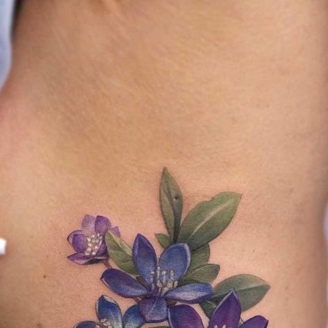 𝐍𝐈𝐂𝐎𝐋𝐄 𝐋 on Instagram: "Lignum Vitae, Tree of Life🩵💜

.

.

.

.

.

.

.

." Lignum Vitae Tattoo, Lignum Vitae, Tat Ideas, November 9, Dope Tattoos, Shoulder Tattoo, Tree Of Life, Tatting, Tattoos