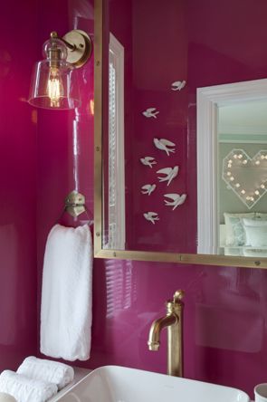 Pink Lacquer Walls | Mood & Space Design -- love the shine Hot Pink Bathrooms, Lacquer Walls, Hot Pink Bathroom, Pink Bathrooms, Lacquered Walls, Decor Pad, Pink Showers, Best Paint Colors, Bedroom Paint Colors