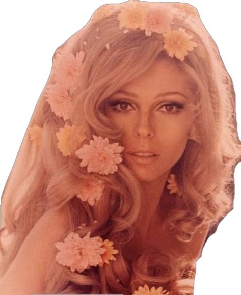 60s Aesthetic Art, 60s Moodboard, Christina Core, Coquette 60s, 60s Gogo, 70’s Hair, 60s Aesthetic, 70s Hair, Nancy Sinatra