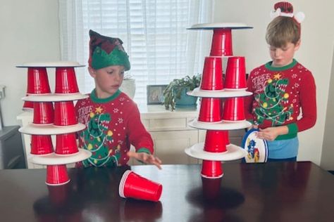 Minute To Win It Cup Stacking, Minute To Win It Games With Marshmallows, Christmas Cup Stacking Game, Marshmallow Snowman Stack Game, Solo Cup Christmas Tree Punch Game, Minute To Win It Christmas Games, Cup Stacking Game, Minute To Win It Christmas, Games For Classroom