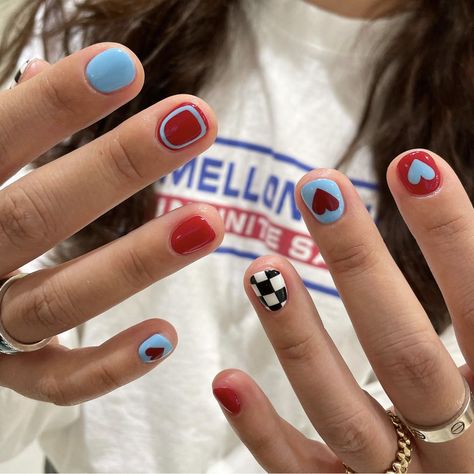 Blue And Red Aesthetic, Aesthetic Nail Design, Aesthetic Nail, Hello Nails, Hippie Nails, Hard Nails, Minimal Nails, Pretty Gel Nails, Get Nails