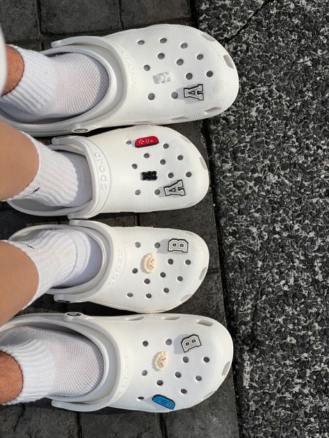 Crocs Couple Goals, Couple Crocs, Jibbitz Crocs Ideas, Crocs Ideas, Dream Shoe, Crocs Fashion, Funky Shoes, Beach Photography Poses, Bestie Goals