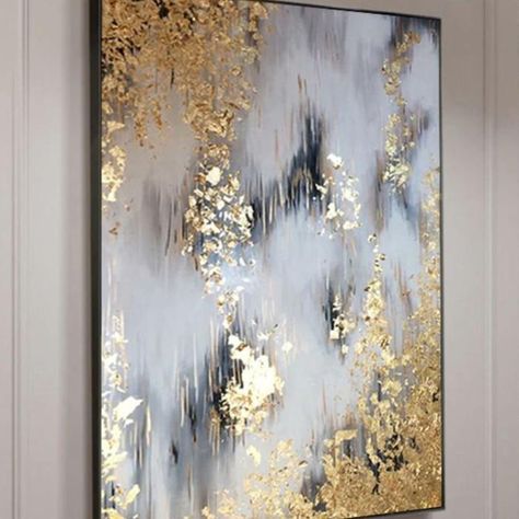 These hand painted canvases embrace the beauty of abstract art. Waterfall 1 embraces the beauty of a golden waterfall cascading downward until it trickles away. Waterfall 2 embraces the beauty of a cloudy fog laced with golden droplets. Each hand painted unframed canvas is a beautiful piece of art alone or grouped toge Glam Home Decor Ideas, Abstract Gold Leaf Painting, Wall Decor Texture, Golden Wall Art, Beauty Artwork, Living Room Decor Farmhouse, Ocean Waves Painting, Sea Flowers, Room Decor Farmhouse