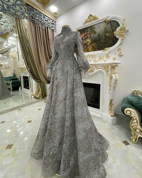 Elegent Hijabi Dress, Long Sleeve Event Dress, Modest Evening Gowns Hijab, Hijab Friendly Prom Dresses, Halal Prom Dresses Ball Gowns, Modest Occasion Dresses, Grey Gowns Elegant, Long Sleeve Prom Dress Modest, Halal Prom Dresses