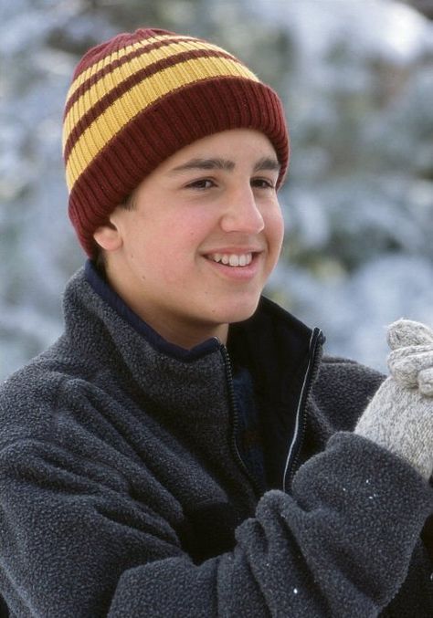 Eric Lloyd reprises his role as Santa's son, Charlie. Tim Allen Santa Clause Aesthetic, Charlie The Santa Clause, Charlie Calvin Santa Clause, Wendy Crewson, Eric Lloyd, Santa Claus Movie, Winter Scenes Wonderland, The Santa Clause 2, The Santa Clause