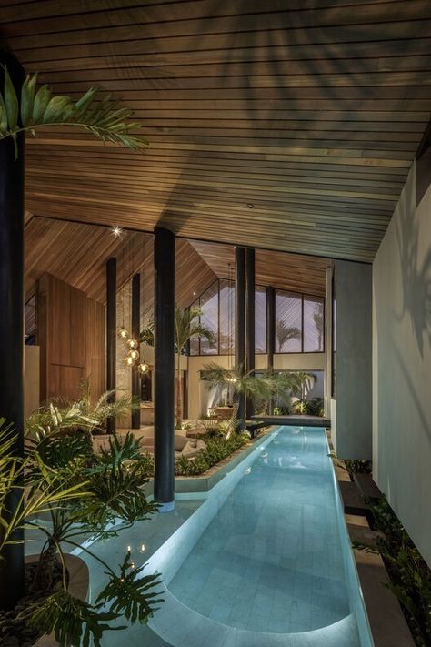 Modern Balinese Interior, Balinese Interior, Farmhouse Style Exterior, Piscina Interior, Villa Bali, Indoor Swimming Pool, Small House Interior, Future Perfect, Tropical House