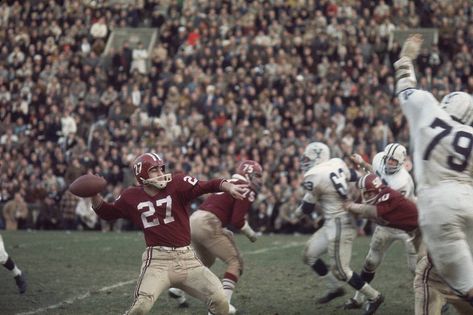 1968: A Historical Novel | Harvard vs Yale | The Junction Harvard Football, Famous Athletes, College Football Teams, Football Icon, Vintage College, Football Stadiums, Historical Novels, Football Pictures, Ivy League