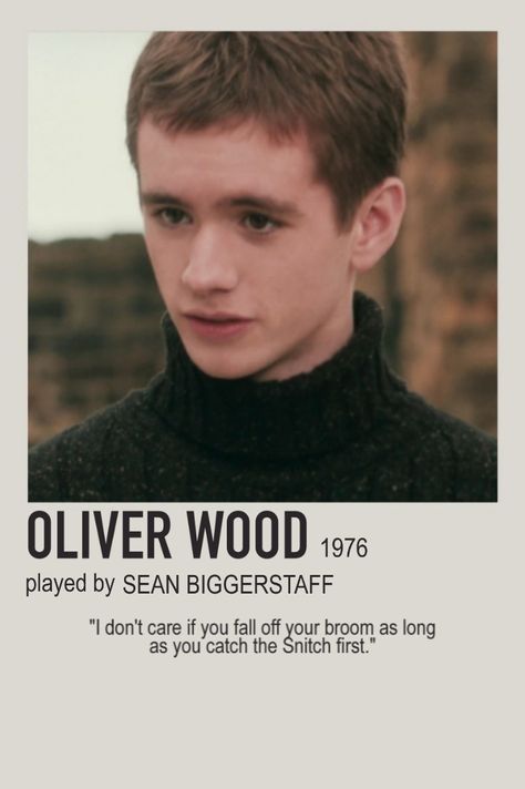 Harry Potter Information, Harry Potter Movie Characters, Oliver Wood Harry Potter, Sean Biggerstaff, Minimalist Character, Harry Potter Cards, Harry Potter Wall, Oliver Wood, Philosopher's Stone