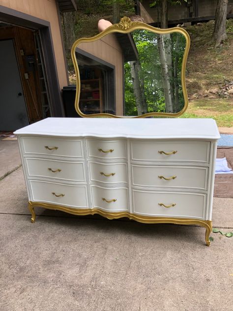 Refurbished Dresser White And Gold, White And Gold Antique Furniture, Gold Dresser Mirror, Redo Dresser Ideas White, White And Gold Dresser Bedroom, White Painted Furniture Ideas, White And Gold Bedroom Furniture, White And Gold Furniture, Dipped Furniture