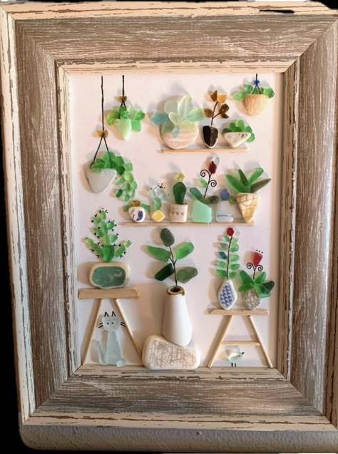 Sea Glass Artwork, Sea Glass Art Diy, Sea Glass Art Projects, Beach Glass Crafts, Art Coquillage, Front Porch Christmas Decor Ideas, Glass Art Projects, Porch Christmas Decor Ideas, Beach Glass Art