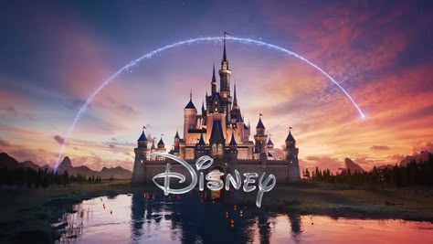 Disneyland Landscape, Disney Landscape, Disney Universe, Disney Cricut, Disney Movie Scenes, Playlist Covers Photos, Burbank California, Disney Animated Movies, Disney Iphone