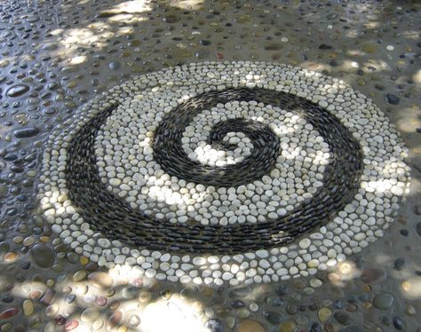 River Rock Mosaic Walkway, Zero Scape, Pebble Patio, Pebble Ideas, Mosaic Walkway, Stone Pavement, Mosaic Rocks, Moon Gate, Path Ideas