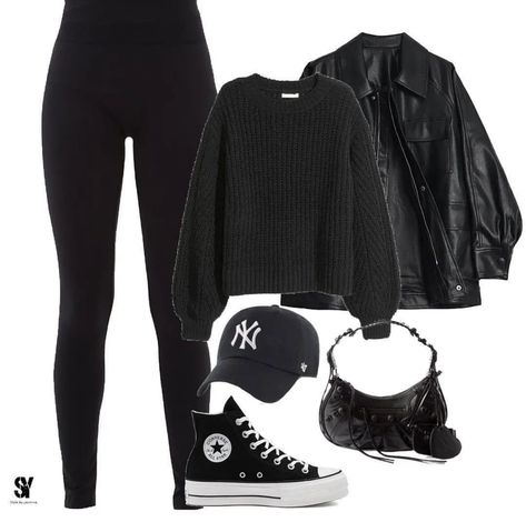 Converse Outfits, Black Leggings Outfit, Basket Vintage, Wear Or Tear, Looks Black, Trending Fashion, All Black Outfit, Goth Outfits, Edgy Outfits