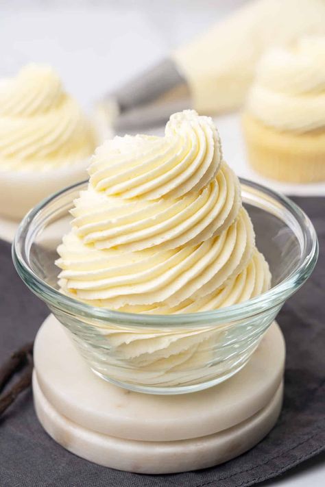 Ermine frosting in a glass. Ermine Frosting, Chocolate Ganache Frosting, Baking 101, Dessert Bites, Swiss Meringue Buttercream, Icing Recipe, Small Bites, Frosting Recipes, Fancy Cakes