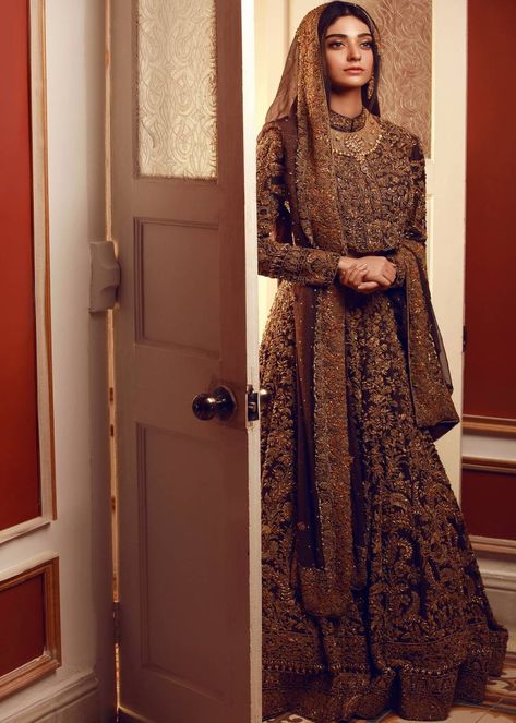 Hsy Bridal Collection, Hsy Bridal, Long Choli Lehenga, Pakistani Lehenga, Lehenga Bridal, Heavy Dresses, Wedding Lehenga Designs, Bridal Lehenga Collection, Bridal Dresses Pakistan