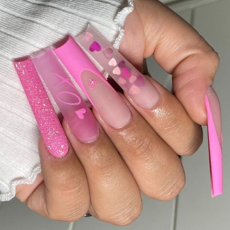 Valentines Nail Set, Pink Valentine Nails, Valentines Nails Ideas, Cute Valentines Nails, Coffin Art, Ballerina Coffin, Pink Combination, Glass Nails Art, Vday Nails