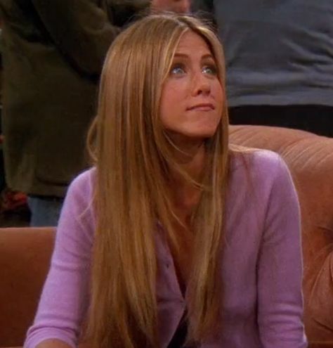 Friends Season 6, Jennifer Aniston Friends, Rachel Green Hair, Rachel Hair, Rachel Green Friends, Friends Best Moments, 2000s Girl, 00s Style, Jennifer Aniston Hair