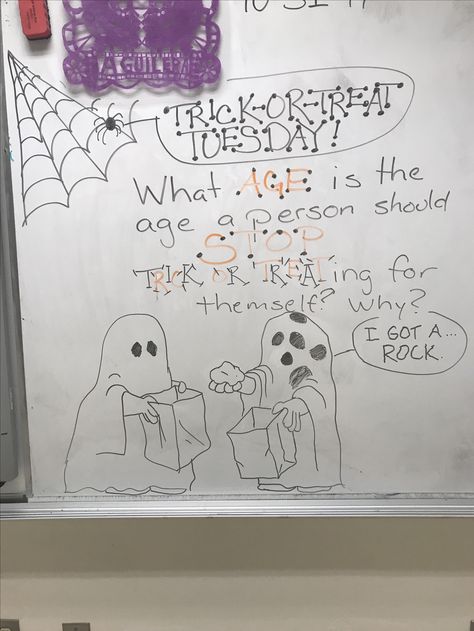 Halloween writing prompt Tuesday Halloween Whiteboard Ideas, Halloween Whiteboard, Tuesday Board Prompt, Tuesday Whiteboard Prompt, Whiteboard Questions, Whiteboard Prompts, Classroom Whiteboard, Halloween Writing Prompts, Whiteboard Messages