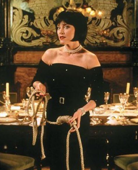 Clue The Movie Costumes, Clue Mrs White Aesthetic, Clue Movie Halloween Costume, Mrs White Clue Movie, Ms White Clue Costume, Mrs White Costume Clue, Clue Movie Aesthetic, Center Of Attention Aesthetic, Clue Aesthetics