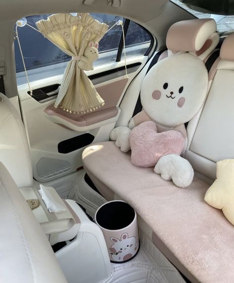 Kia Soul Interior, Pink Car Accessories, Hello Kitty Car, Girly Car Accessories, Car Deco, Cool Car Accessories, Girly Car, Dog Car Seat Cover, Cute Car Accessories