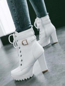 d82118376df344b0010f53909b961db3desc34480032ri Kasut Tumit Tinggi, Knee High Stiletto Boots, High Heel Stiefel, Trending Womens Shoes, Short Ankle Boots, Buckles Fashion, Chunky Shoes, Stiletto Boots, Platform Heels Chunky