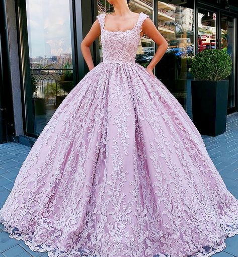 Plus Prom Dresses, Gown Neckline, Gown Pink, Quinceanera Dresses Pink, Pretty Quinceanera Dresses, Trendy Prom Dresses, Prom Girl Dresses, Long Formal Dress, Pretty Prom Dresses