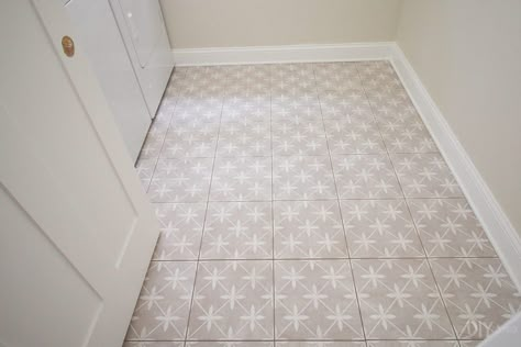 Laundry Floor Tile Ideas, Small Laundry Room Floor Ideas, Patterned Floor Tiles Bathroom, Laundry Room Flooring Ideas, Laundry Room Floor Ideas, Laundry Room Floor Tile, Pattern Bathroom Floor, Pattern Floor Tile, Laundry Room Floor