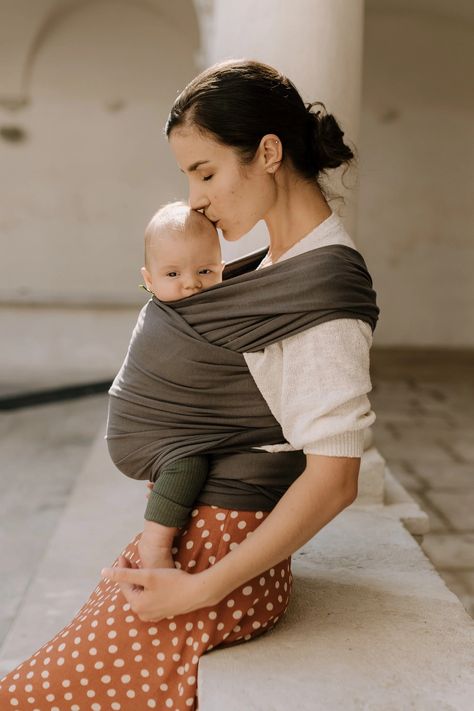 must-have mom cozy wrap! origonally $46.99 now $28.04!! comfy for baby - easy for mom! #firsttimemom #babymusthaves #amazonsale #babyessentials #babycarrier #baby Boba Baby Wrap, Boba Wrap, Infant Carrier, Multiples Baby, Neutral Dress, Baby Wishlist, Newborn Wrap, Cozy Wrap, Baby Sling