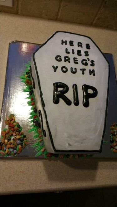 Black Coffin Birthday Cake, Rip To My Youth Cake, Laughing Coffin Tattoo, Coffin Cake Halloween, Coffin Birthday Cake Diy, Halloween Coffin Cake, Coffin Cake, 30th Birthday Party Themes, 30 Cake