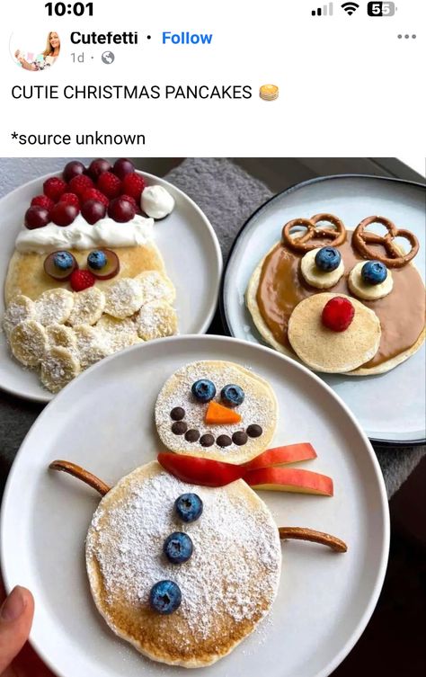 Christmas Tree Pancakes, Pancake Decoration Ideas, Christmas Breakfast Ideas For Kids, Snowman Pancakes, Christmas Song Trivia, Christmas Snacks Easy, Classroom Holiday Party, Christmas Pancakes, Holiday Snack