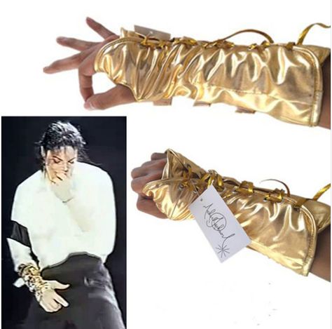 Michael Jackson Black And White, Michael Jackson Black, Michael Jackson Costume, Michael Jackson Outfits, Michael Jackson Merchandise, King Of Pop, Paris Jackson, Om Sai Ram, Michael J