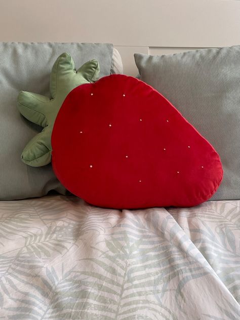 Velvety soft strawberry plushie cushion, handmade pillow Strawberry Pillow Crochet, Crochet Strawberry Pillow, Strawberry Plushie, Crochet Pillow Strawberry, Strawberry Cushion, Strawberry Pillow, Plush Strawberry, Summer Gift Ideas, Pillow Drawing