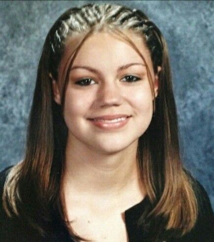 Hailey 2000's Hairstyles, 00s Hairstyles, Early 2000s Hair, 2000 Hairstyles, Early 2000s Hairstyles, Goth Hairstyles, 2000s Hair, 2000s Hairstyles, Ladies Hairstyles