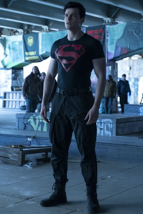 Titans Conner, Joshua Orpin, Teen Titans Series, Superman Outfit, Conner Kent, Superman Suit, Superman Cosplay, Super Boy, Titans Tv Series