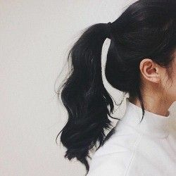 Ponytail Aesthetic, Yennefer Of Vengerberg, Lara Jean, Jenny Han, Peinados Fáciles Para Cabello Corto, Black Wig, A Ponytail, Character Aesthetics, Curly Wigs