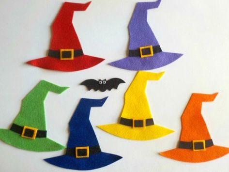 Flannel Friday! on Tumblr Felt Patterns Free, Halloween Theme Preschool, Felt Board Patterns, Flannel Board Stories, Flannel Friday, Witches Hats, Felt Board Stories, Kids Flannel, Felt Stories