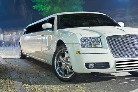 White limousine. White stretch limousine by night , #Sponsored, #limousine, #White, #night, #stretch #ad Limo Party, Black Car Service, Limo Rental, Enjoy Your Vacation, Luxury Sedan, Sprinter Van, Luxury Suv, Black Car, New York Travel