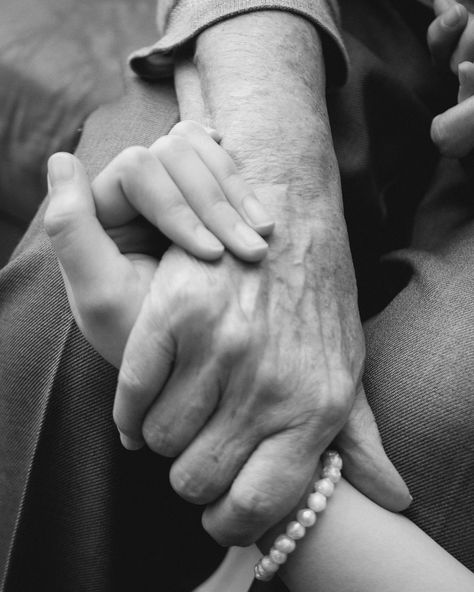 Endless love… 🤍 Más info por DM✨ - - - #photography #photoshoot #grandma #grandmaphotography #guatemalaphotography #family #endlesslove Mother Daughter Hands, Endless Love, July 17, Picture Poses, Holding Hands, Random Things, Photography, On Instagram, Quick Saves