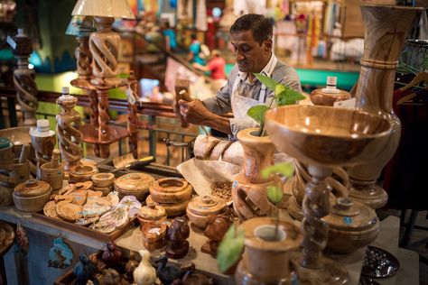 Mauritius - working for tourists | by Rafael Zenon Wagner India Places, India Travel Guide, Street Shopping, Craft Market, Shop Till You Drop, Craft Markets, Tourist Places, By The Ocean, South India