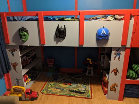 Diy Superhero Bedroom, Boys Superhero Bedroom Ideas, Superhero Bed, Boys Superhero Bedroom, Boys Shared Bedroom, Superhero Bedroom, Baby Room Organization, Superhero Room, Themed Rooms