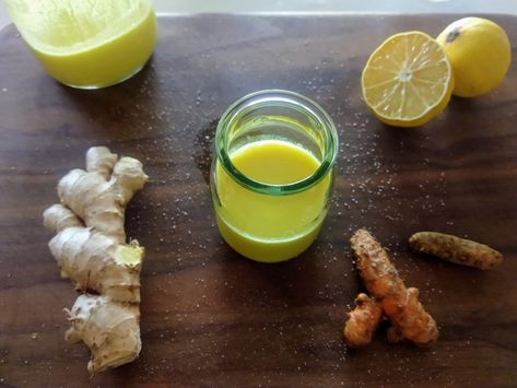 Good Morning Lemon Elixir - happy eats healthy Lemon Elixir, Healthy Salt, Braggs Apple Cider, Fresh Turmeric Root, Digestive Bitters, Digestive Juice, Lemon Drink, Fresh Turmeric, Cold Symptoms